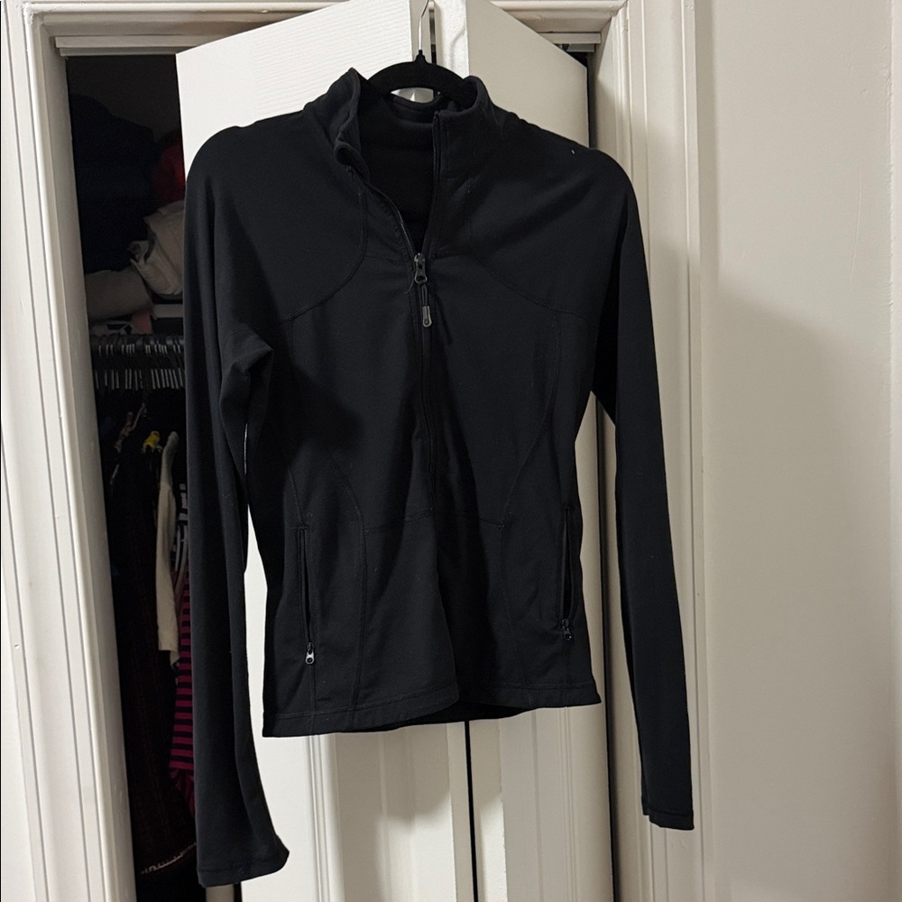 Women's LuLuLemon  Black Zip Up